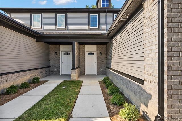51398 Tides Drive Unit 7G, New Baltimore, MI 48051