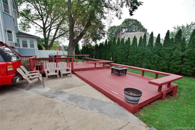 278 S Long Beach Avenue, Freeport, NY 11520