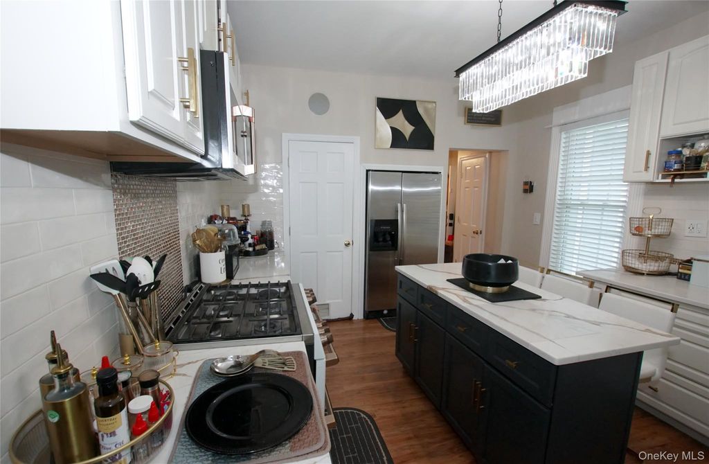 278 S Long Beach Avenue, Freeport, NY 11520 — photo 5