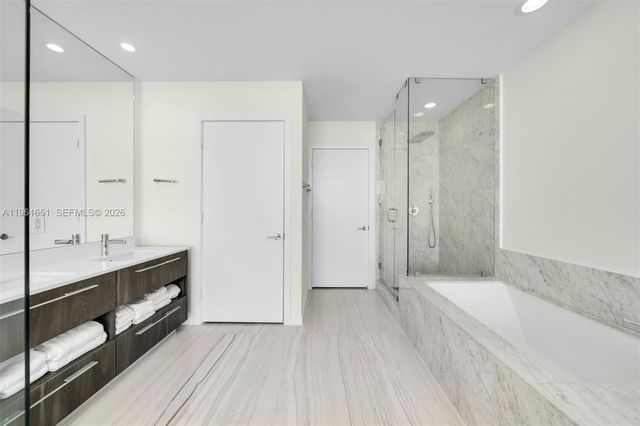 480 NE 31st St 3401, Miami, FL 33137