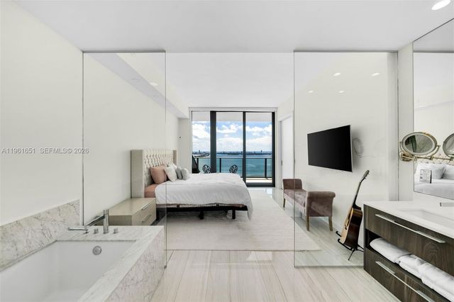 480 NE 31st St 3401, Miami, FL 33137