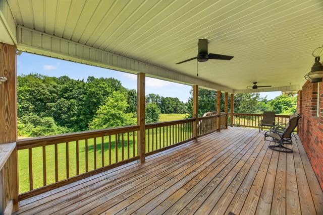 4160 Standing Rock Rd, Jamestown, TN 38556