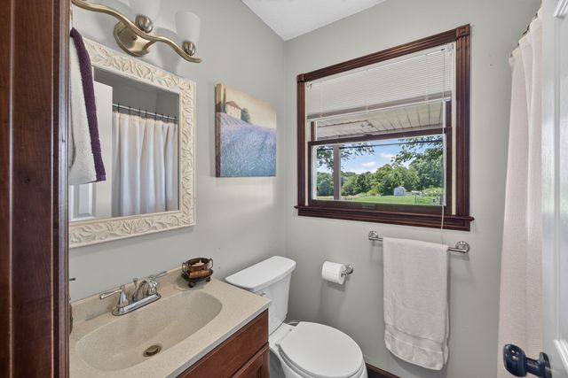 4160 Standing Rock Rd, Jamestown, TN 38556