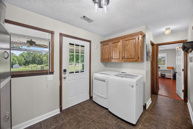 4160 Standing Rock Rd, Jamestown, TN 38556