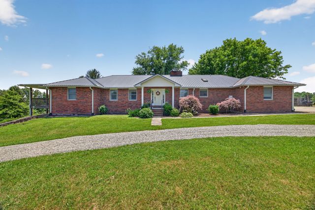4160 Standing Rock Rd, Jamestown, TN 38556