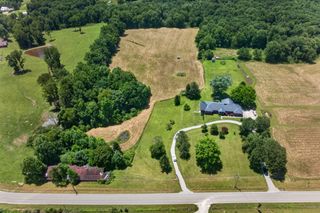 4160 Standing Rock Rd, Jamestown, TN 38556
