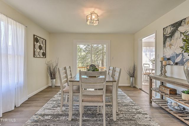 398 Hales Chapel Road, Gray, TN 37615