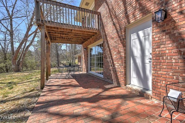 398 Hales Chapel Road, Gray, TN 37615