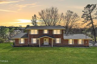 398 Hales Chapel Road, Gray, TN 37615