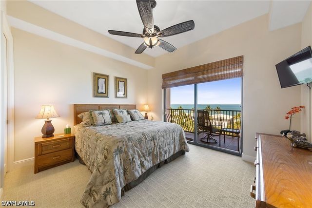 10620 Gulf Shore DR 602, Naples, FL 34108