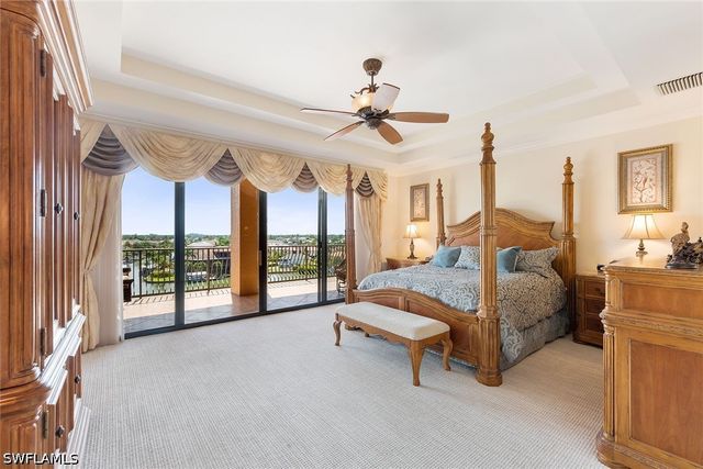 10620 Gulf Shore DR 602, Naples, FL 34108