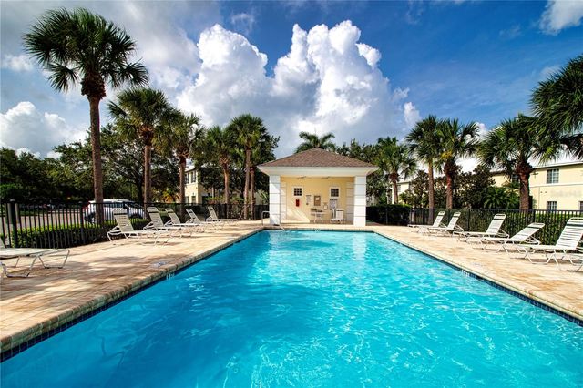 311 CAPE HARBOUR LOOP 103, Bradenton, FL 34212