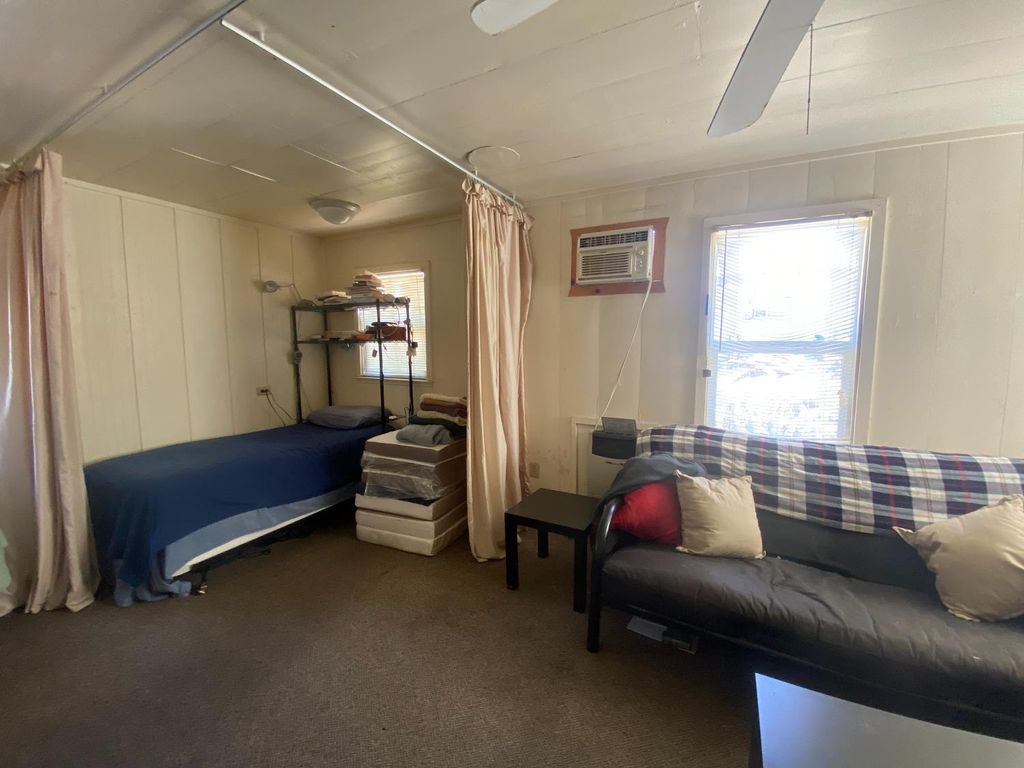 Image 6 of property listing at 33081 Road 222, North Fork, CA 93643