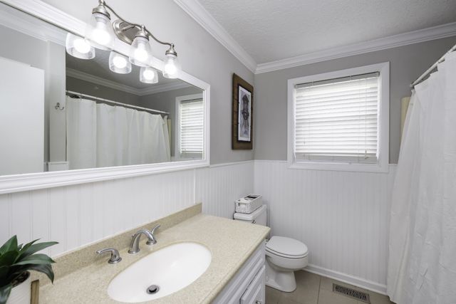 6865 Flat Creek Rd, College Grove, TN 37046