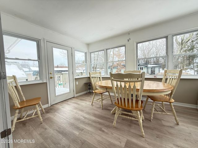 63 Shorewood Drive, Bayville, NJ 08721