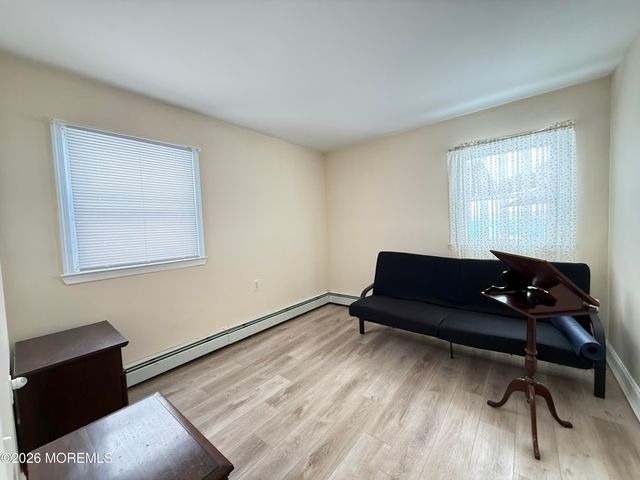 63 Shorewood Drive, Bayville, NJ 08721