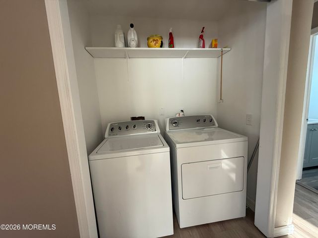 63 Shorewood Drive, Bayville, NJ 08721