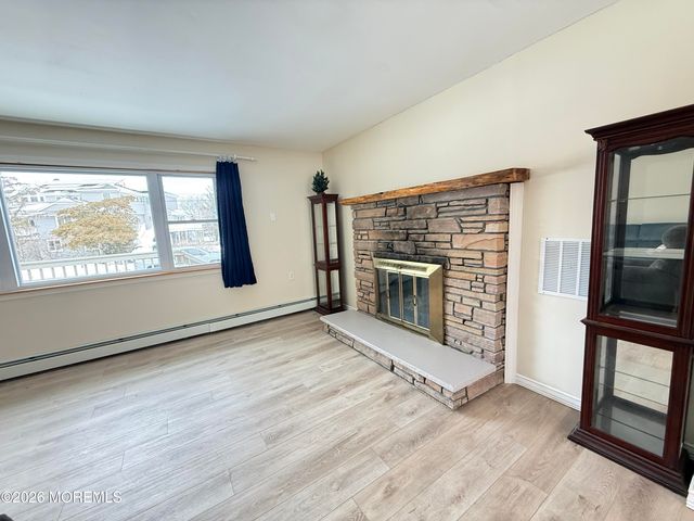 63 Shorewood Drive, Bayville, NJ 08721