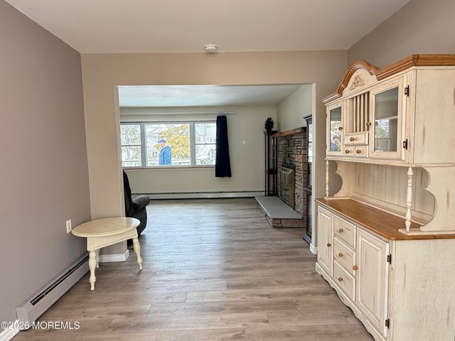 63 Shorewood Drive, Bayville, NJ 08721