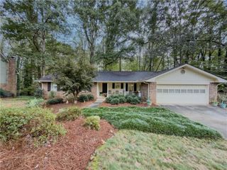 4377 Hardwood SW Circle, Lilburn, GA 30047
