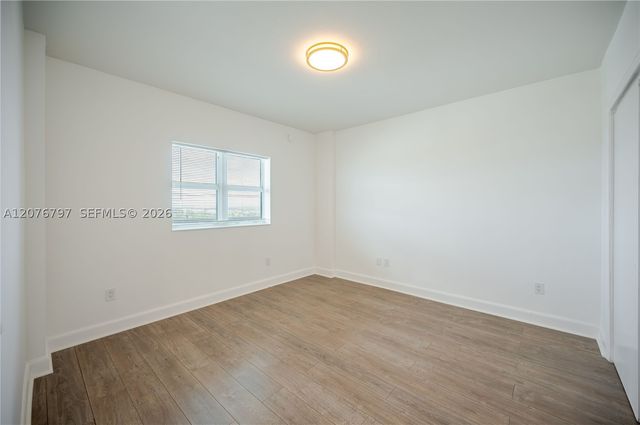 15051 Royal Oaks Ln 2403, North Miami, FL 33181