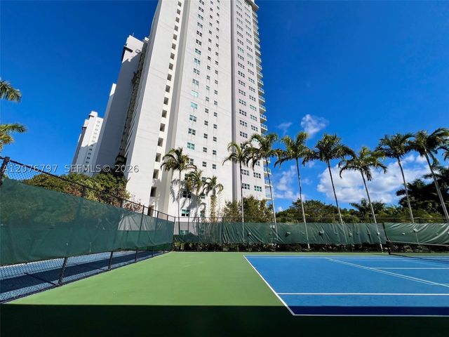 15051 Royal Oaks Ln 2403, North Miami, FL 33181