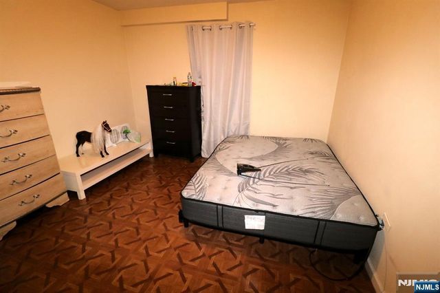 580 3rd Street, Newark, NJ 07107