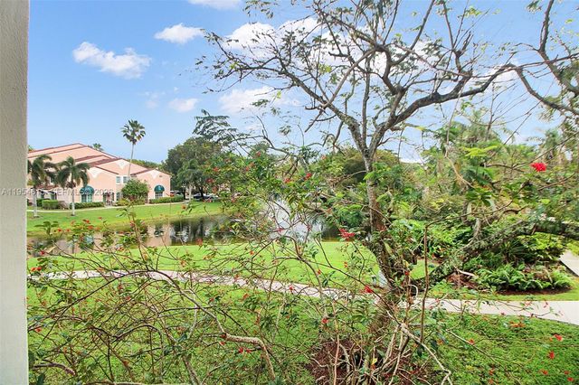 12136 Saint Andrews Pl 204, Miramar, FL 33025