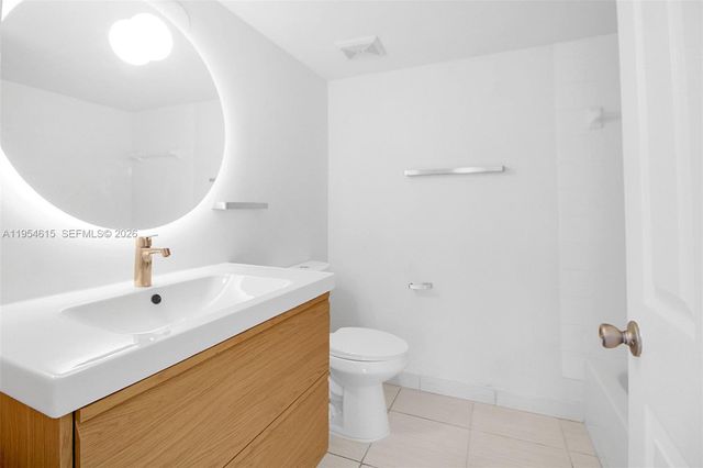 12136 Saint Andrews Pl 204, Miramar, FL 33025