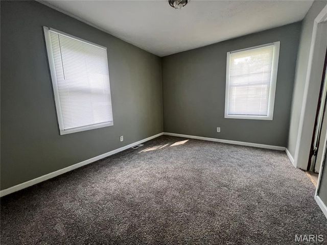 26 Lamar Drive, Jennings, MO 63136