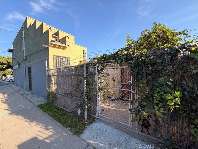 601 S Record Avenue, Los Angeles, CA 90023