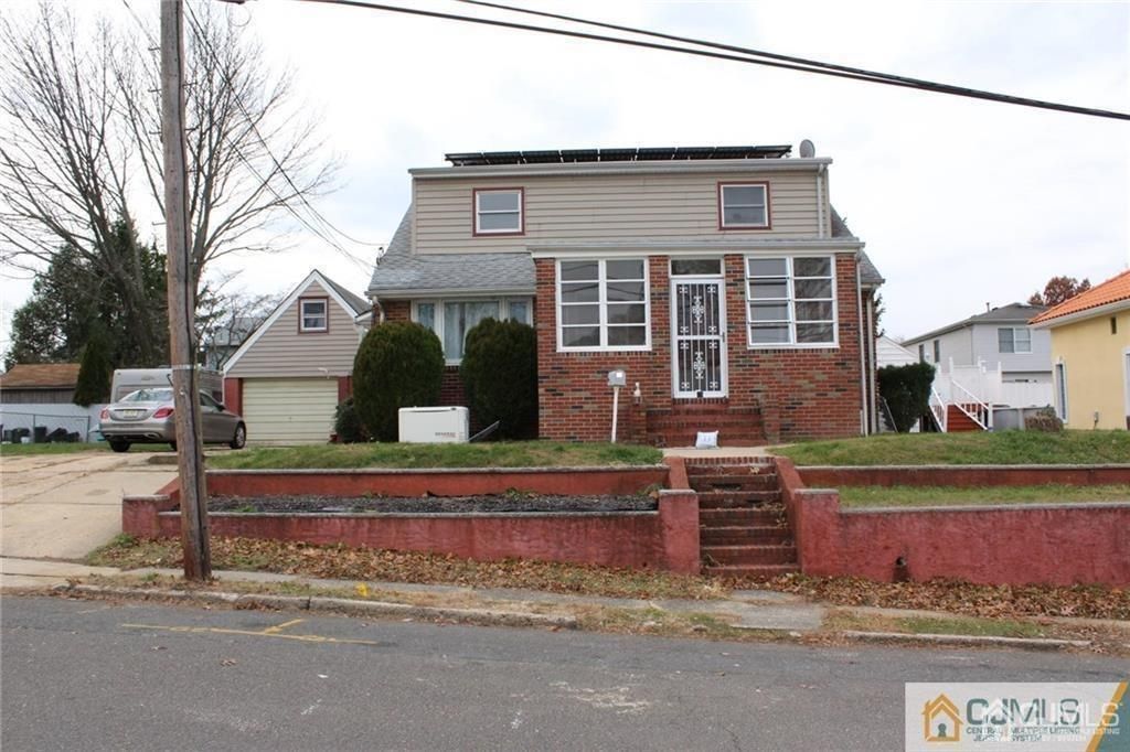 35 Lavern Street 2 Flr, Sayreville, NJ 08872