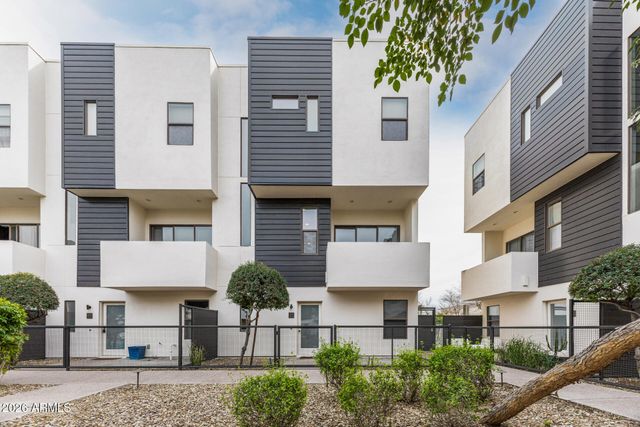 325 E CORONADO Road 13, Phoenix, AZ 85004