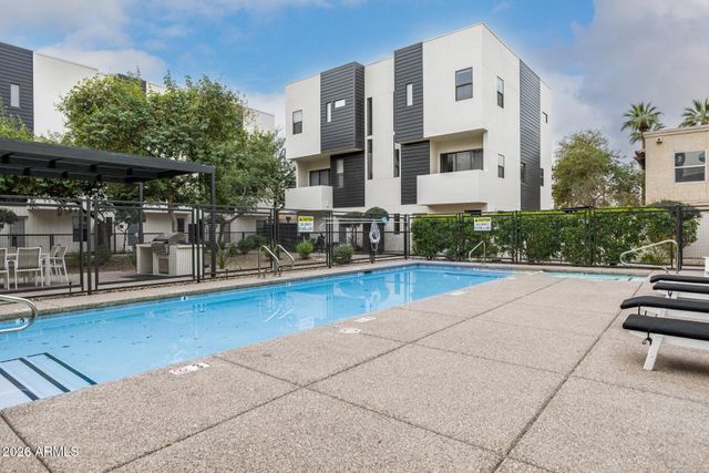 325 E CORONADO Road 13, Phoenix, AZ 85004