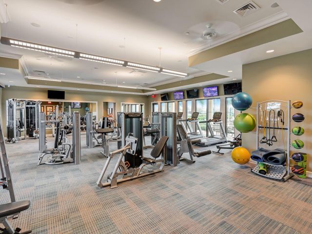 837 SE Courances Drive, Port St Lucie, FL 34984