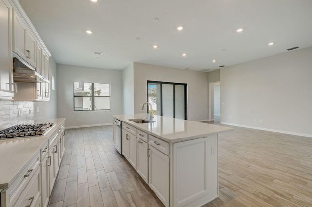 837 SE Courances Drive, Port St Lucie, FL 34984