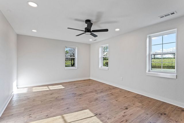 145 Coy Road, Anderson, MO 64831