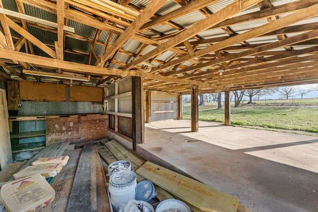 145 Coy Road, Anderson, MO 64831