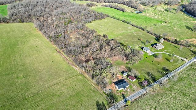 145 Coy Road, Anderson, MO 64831