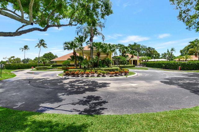 701 NW 25TH Avenue, Delray Beach, FL 33445