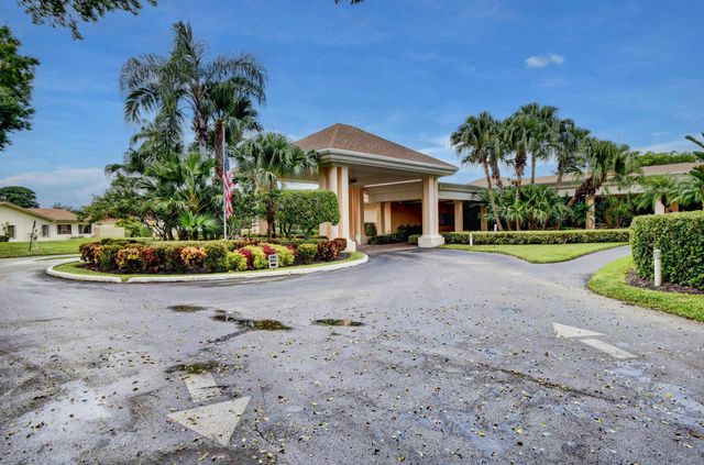 701 NW 25TH Avenue, Delray Beach, FL 33445