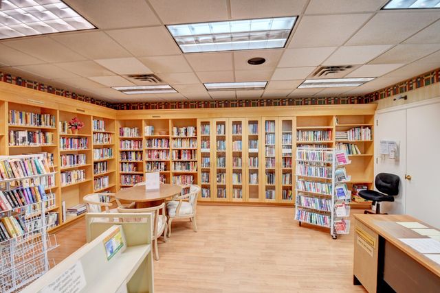 701 NW 25TH Avenue, Delray Beach, FL 33445