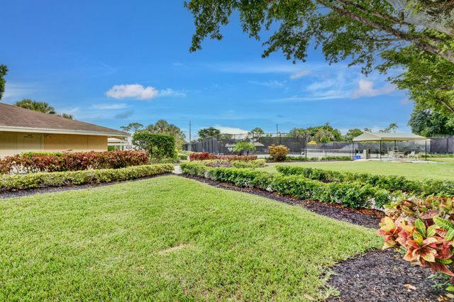 701 NW 25TH Avenue, Delray Beach, FL 33445
