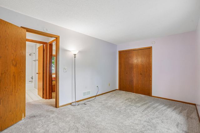 8408 Sheridan Avenue N, Brooklyn Park, MN 55444