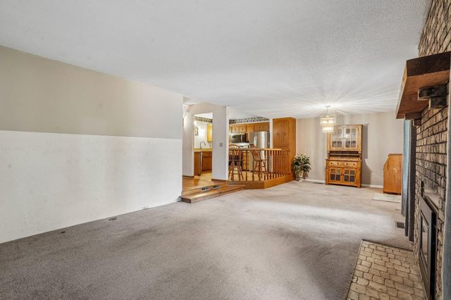 8408 Sheridan Avenue N, Brooklyn Park, MN 55444