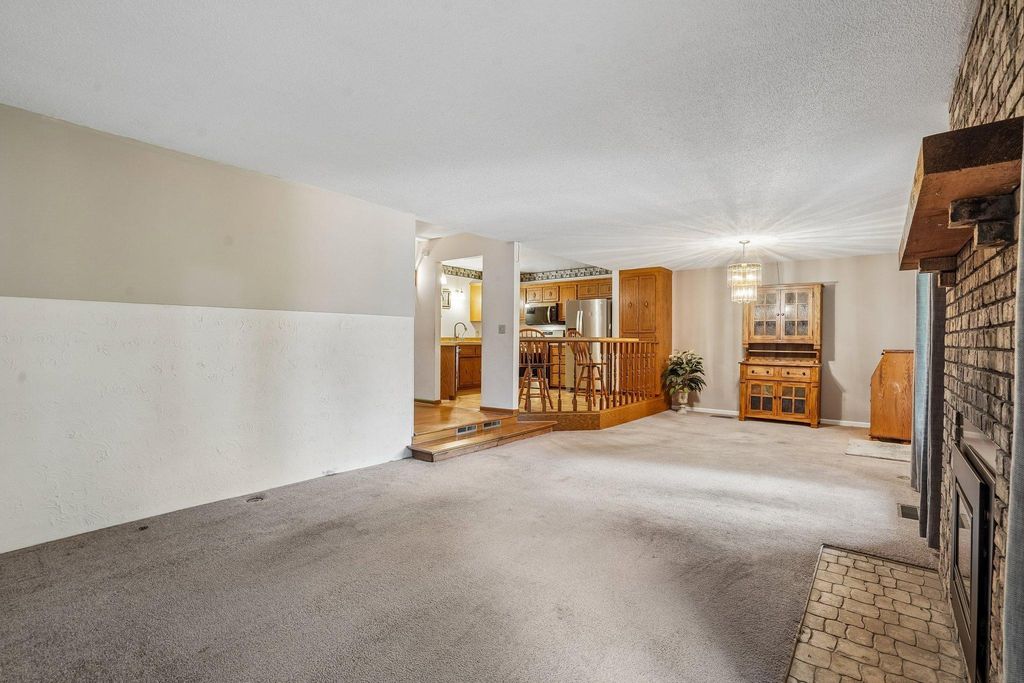 8408 Sheridan Avenue N, Brooklyn Park, MN 55444 — photo 3