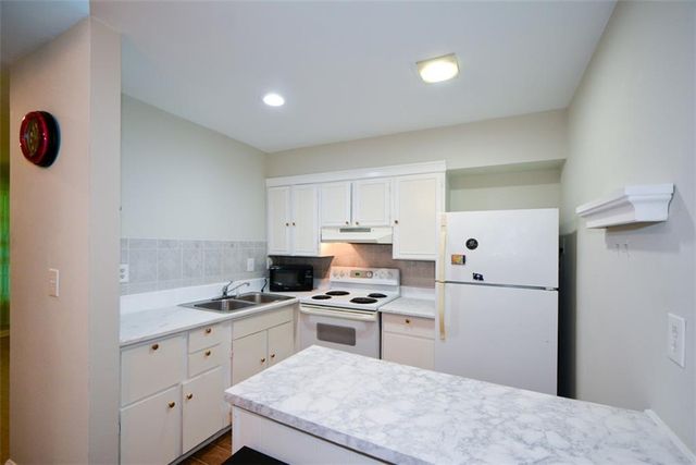 3113 Colonial Way M, Atlanta, GA 30341