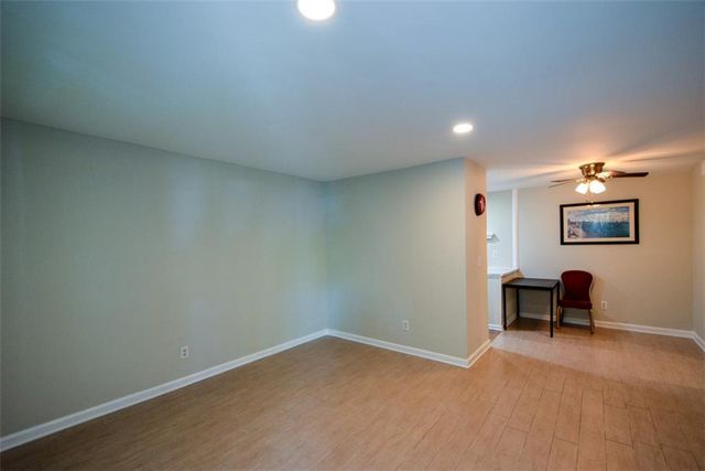 3113 Colonial Way M, Atlanta, GA 30341