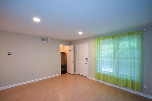 3113 Colonial Way M, Atlanta, GA 30341