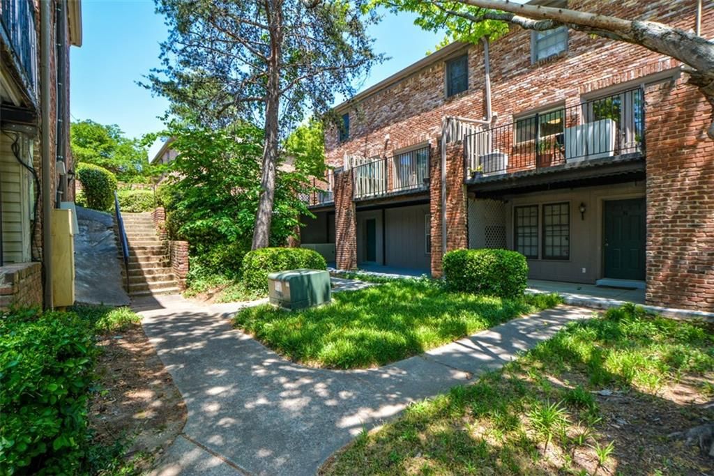 3113 Colonial Way M, Atlanta, GA 30341